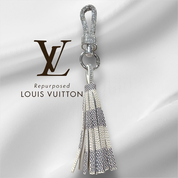 Louis Vuitton upcycled Silver Tassel Keychain authentic material - Picture 1 of 2